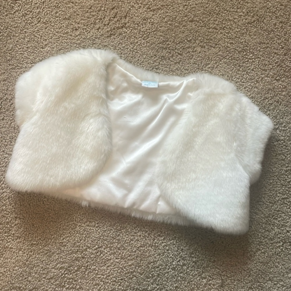 Girls 3T faux fur vest